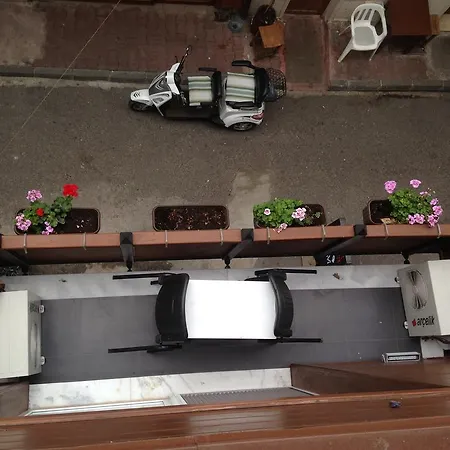 ゲストハウス Cicekli Yali