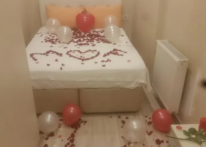 Cicekli Yali بيت ضيافة