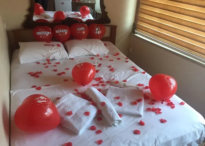 Cicekli Yali بويوكادا